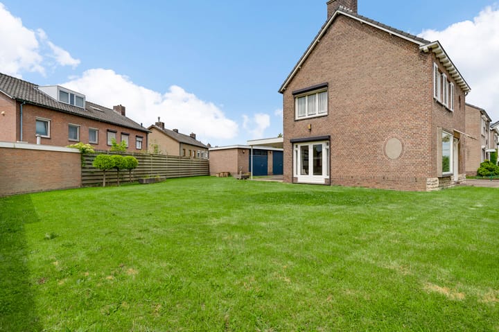 Foto 4 van Hemelboomlaan 13