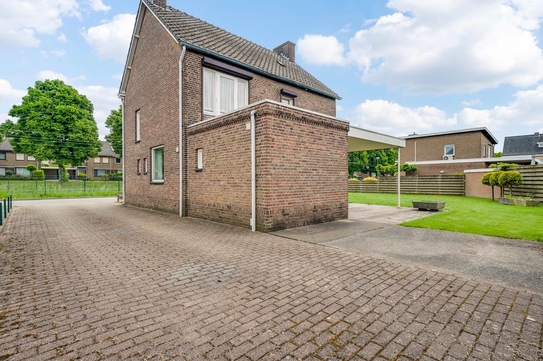 Foto 17 van Hemelboomlaan 13