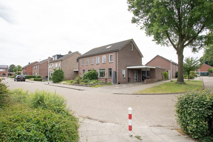 Foto 58 van Karrespoor 16