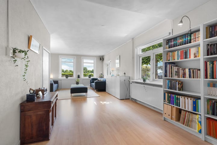 Foto 9 van Leimuiderdijk 31