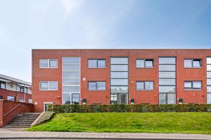 Foto 1 van Dijkstraat 4