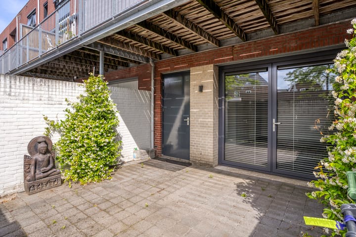 Foto 9 van Dijkstraat 4