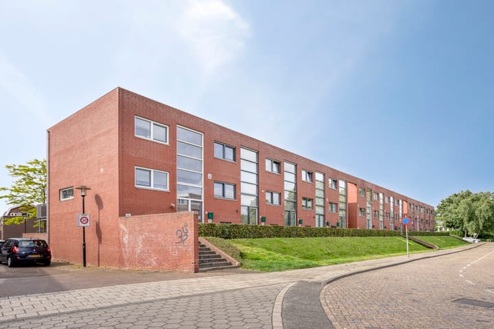 Foto 25 van Dijkstraat 4