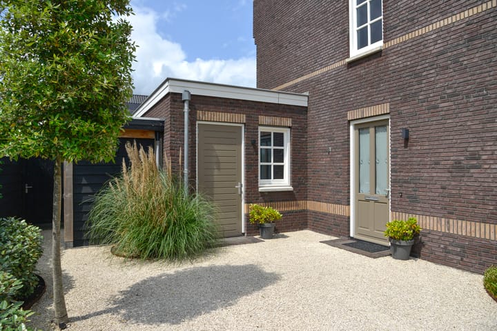 Foto 24 van Hilhorststraat 4