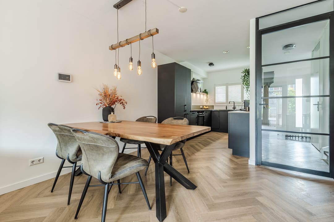 Foto 1 van Midgard 12