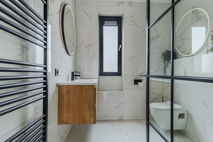 Photo 4 of Midgard 12