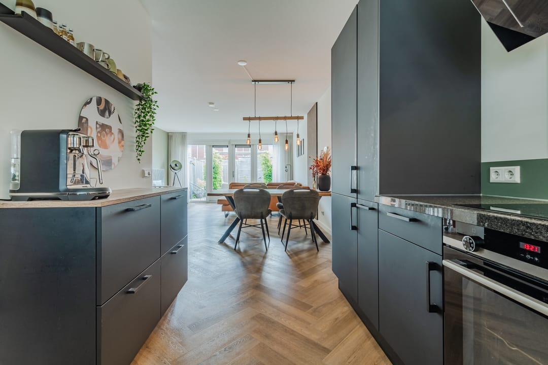 Foto 13 van Midgard 12