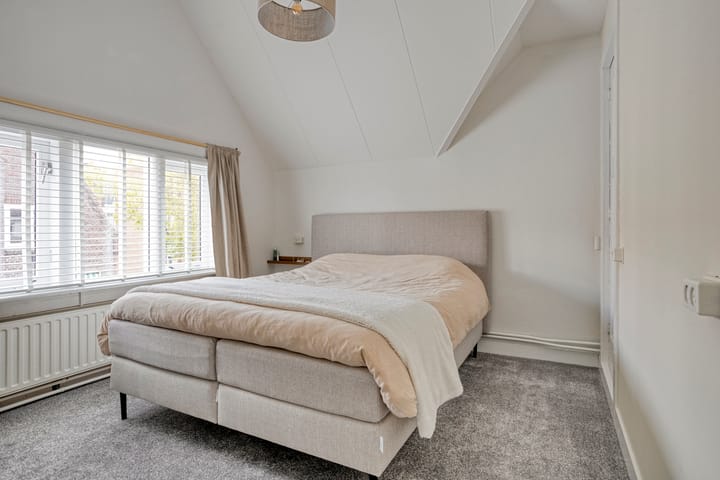 Foto 25 van Ernst Casimirstraat 4