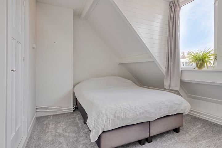 Foto 28 van Ernst Casimirstraat 4