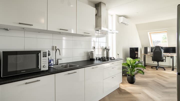 Foto 6 van Lisdodde 76