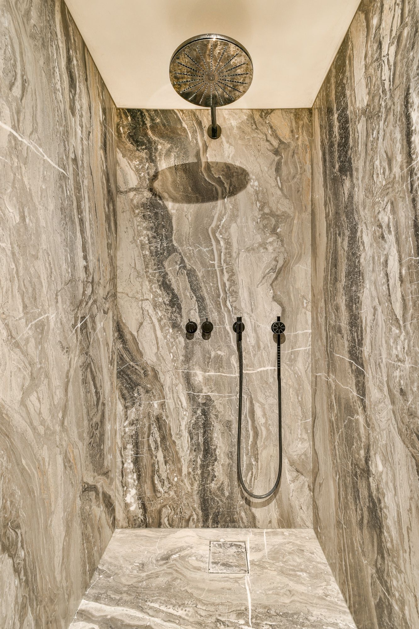 Foto 15 van Silodam 142