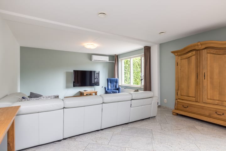 Foto 7 van Casimir Ubaghslaan 44