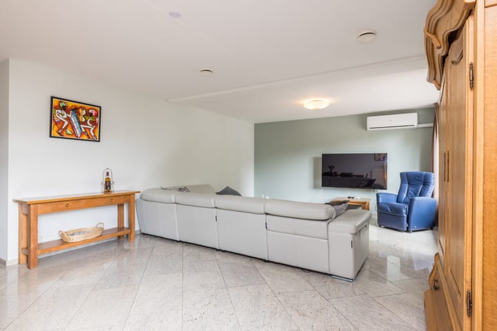 Foto 8 van Casimir Ubaghslaan 44