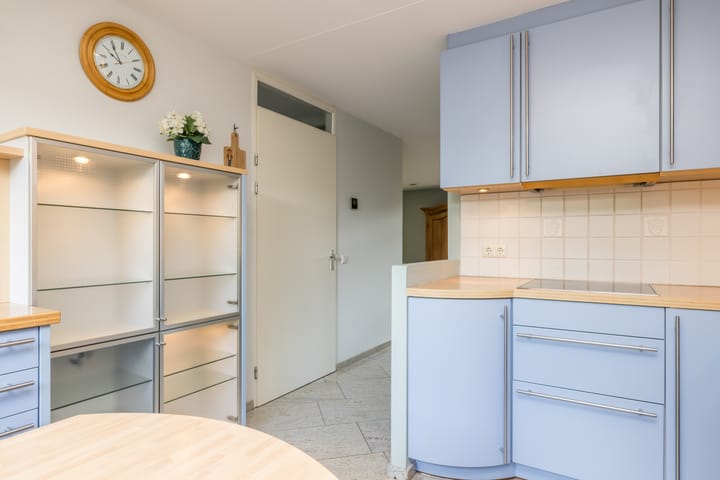 Foto 16 van Casimir Ubaghslaan 44