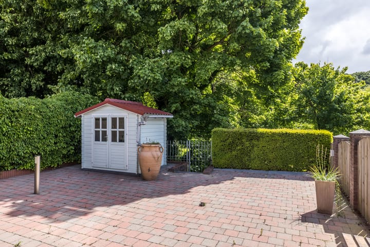 Foto 27 van Casimir Ubaghslaan 44