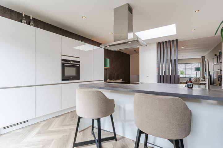 Photo 18 of Zeelsterstraat 217