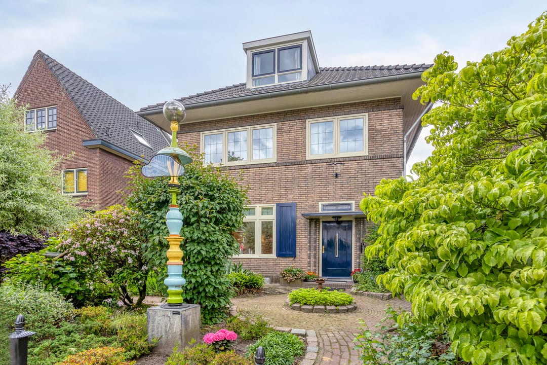 Photo 1 of Bornsestraat 65