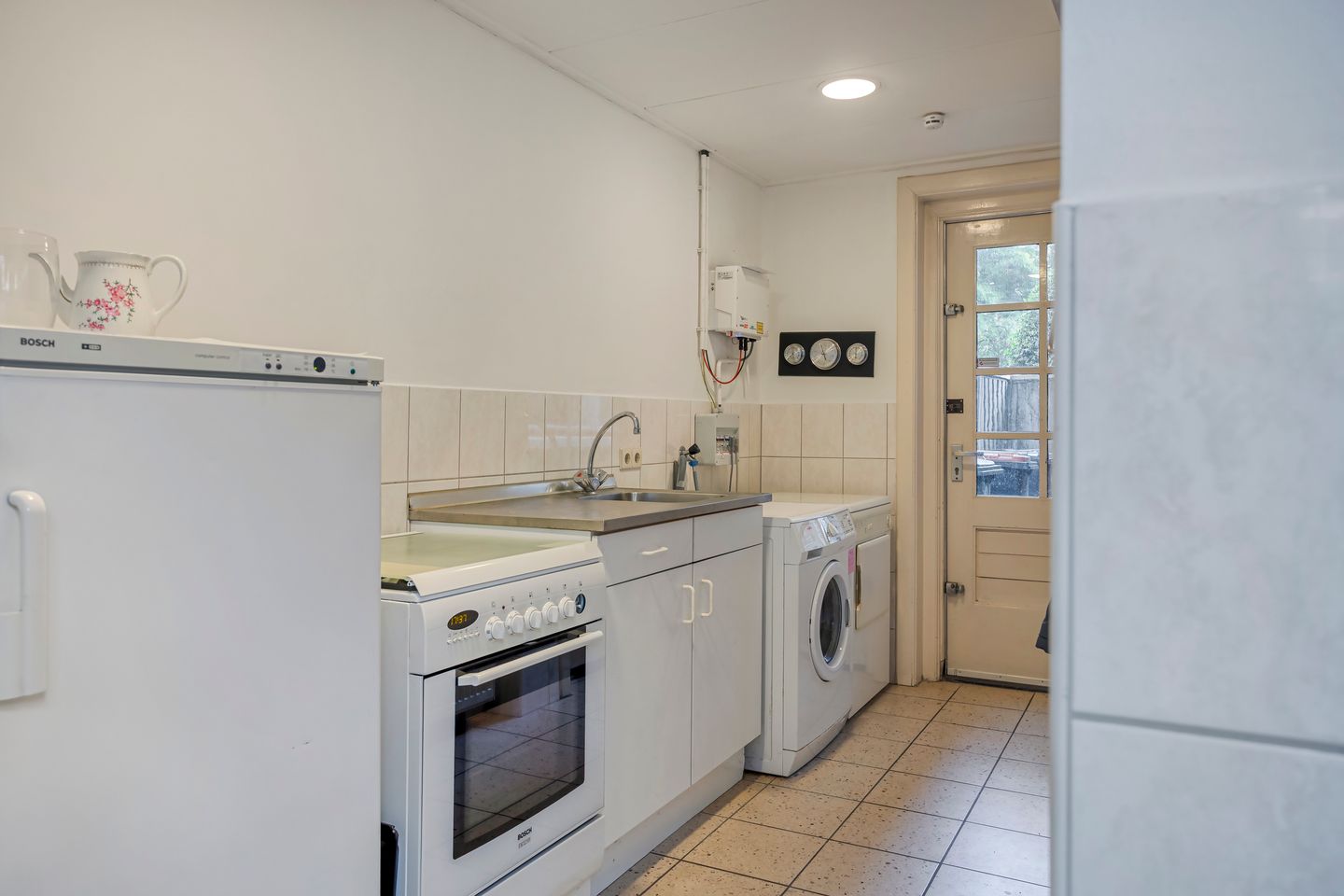 Photo 25 of Bornsestraat 65