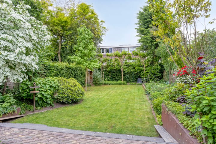 Foto 54 van Bornsestraat 65