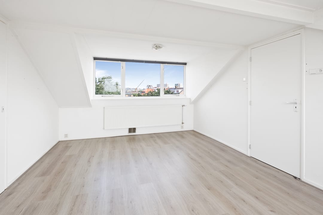 Foto 43 van Cort van der Lindenstraat 36