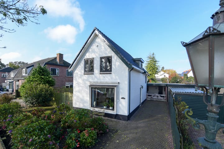 Foto 36 van Ferdinand Huycklaan 4