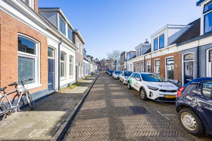 Foto 33 van Martenstraat 14