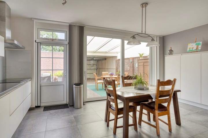 Foto 10 van Clarastraat 22