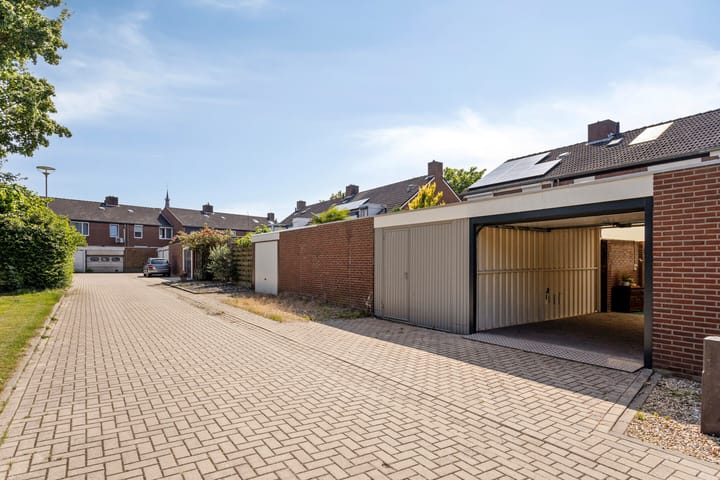 Foto 28 van Clarastraat 22