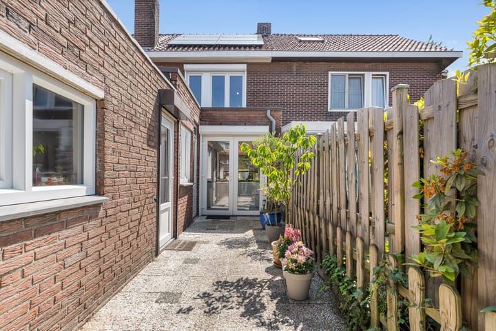 Foto 19 van Narcissensingel 68