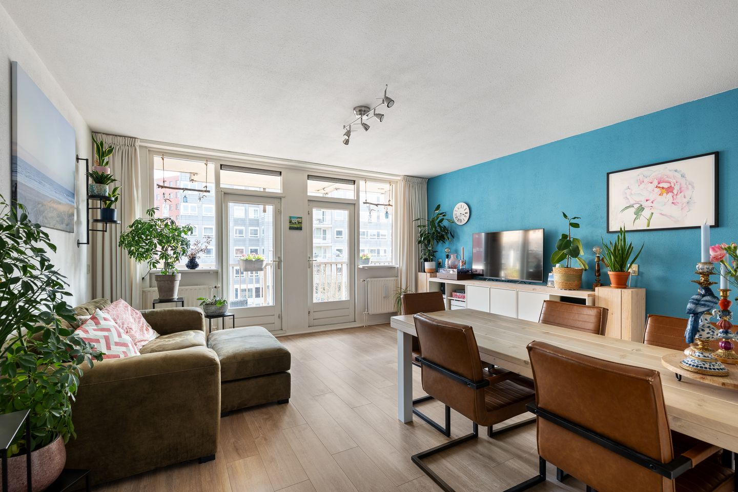 Foto 1 van Stroveer 230