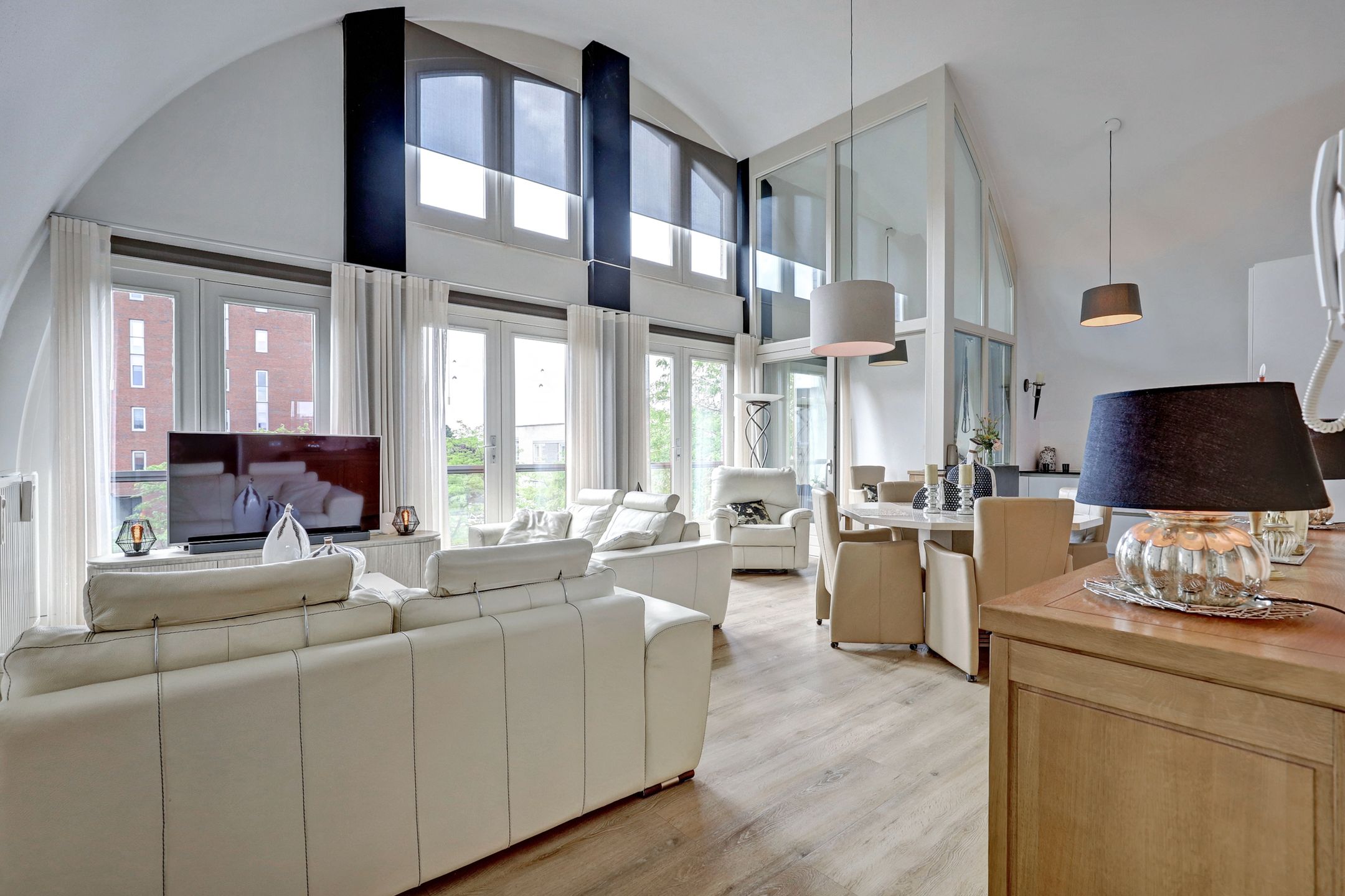 Photo 3 of Carleyspassage 23