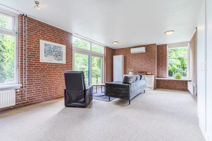 Photo 16 of De Hoeven 2