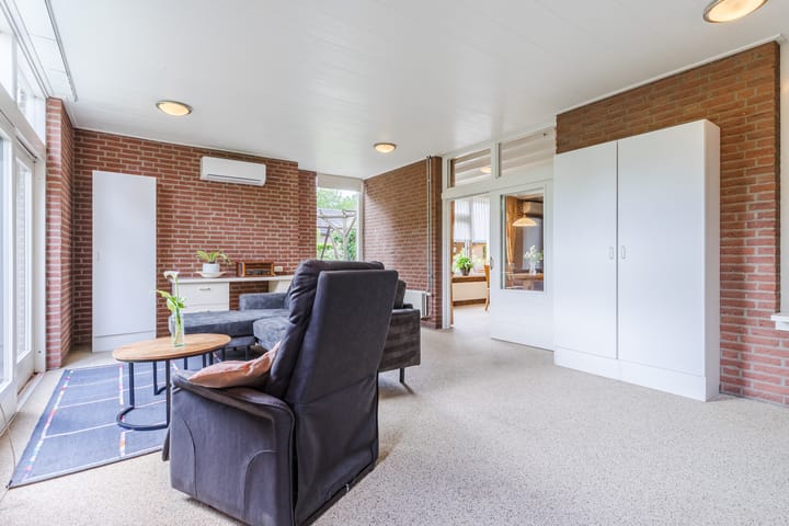 Photo 17 of De Hoeven 2