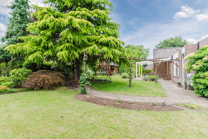 Photo 62 of De Hoeven 2