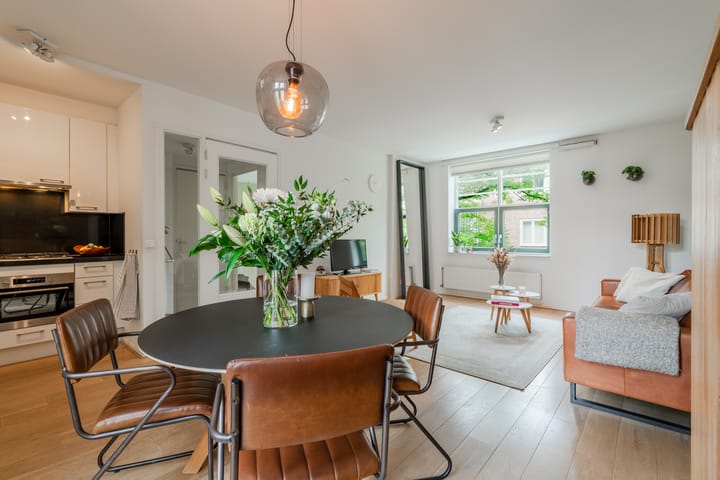 Foto 9 van Marowijnestraat 14-2