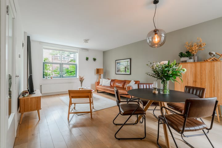 Foto 12 van Marowijnestraat 14-2