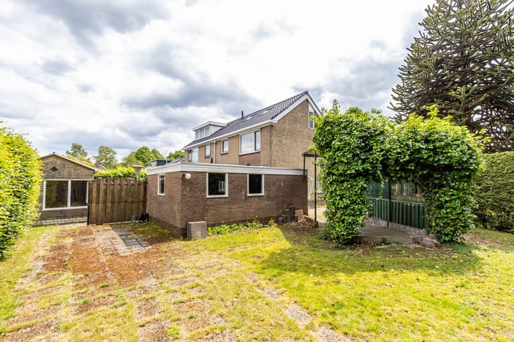 Photo 34 of Lauermanstraat 11