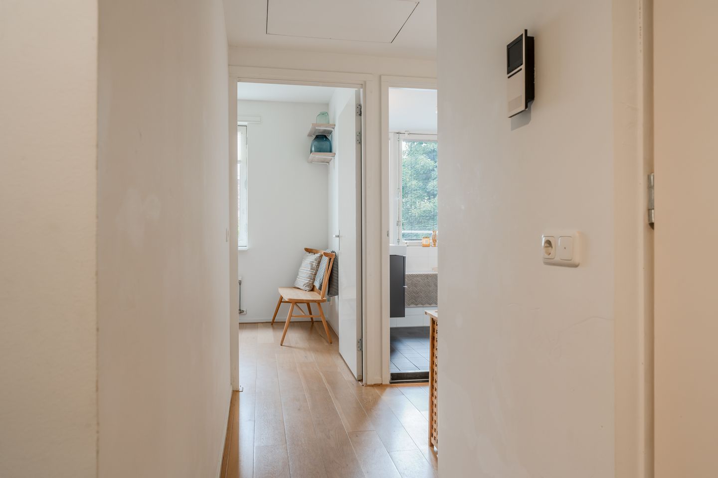 Foto 14 van Marowijnestraat 14-2