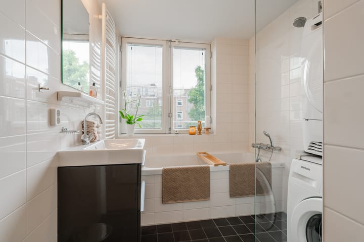 Foto 21 van Marowijnestraat 14-2