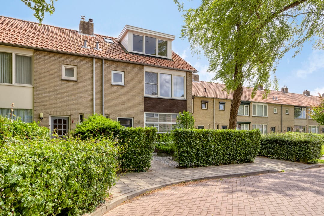 Photo 7 of Prins Bernhardstraat 9