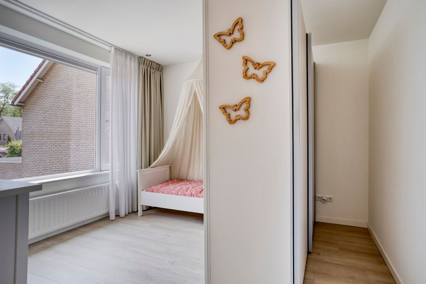 Photo 19 of Prins Bernhardstraat 9