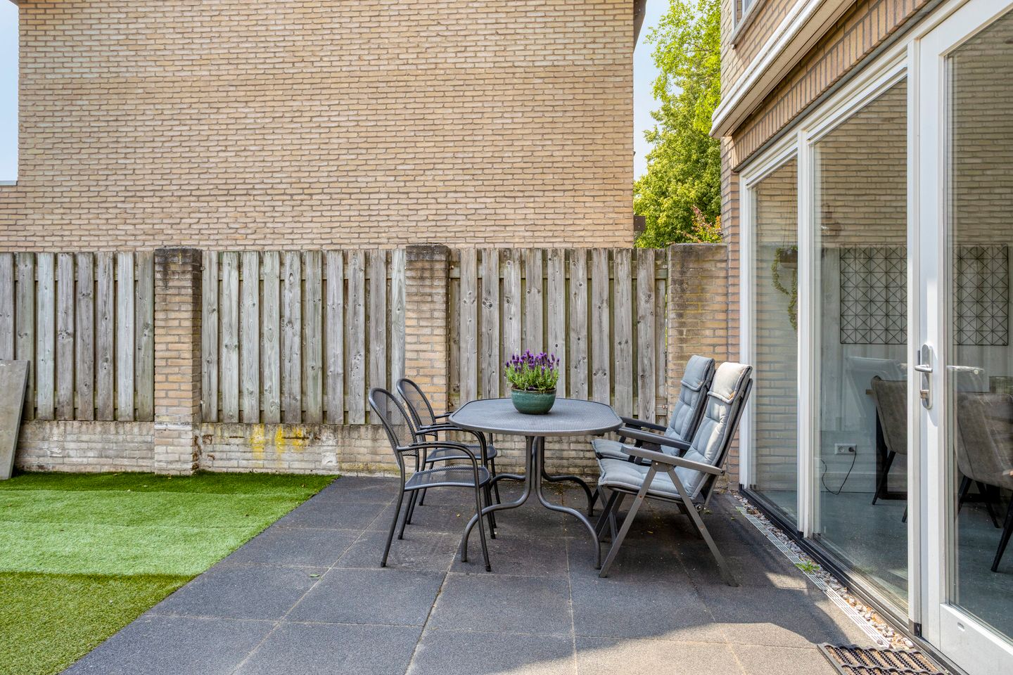 Photo 29 of Prins Bernhardstraat 9