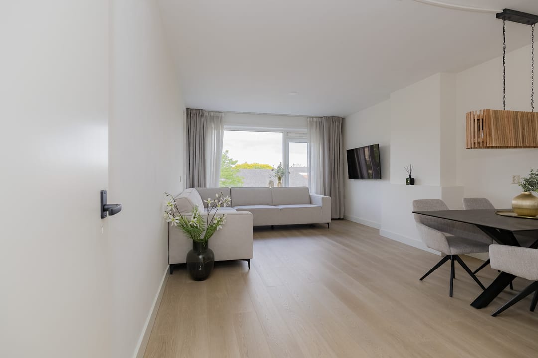 Photo 2 of Ambonstraat 66