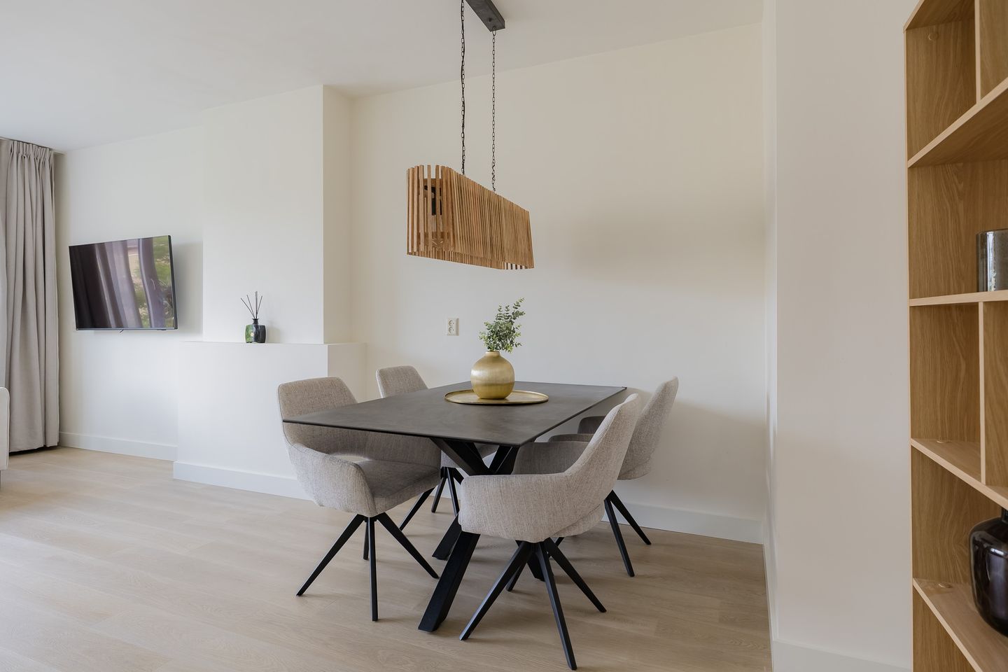 Photo 4 of Ambonstraat 66