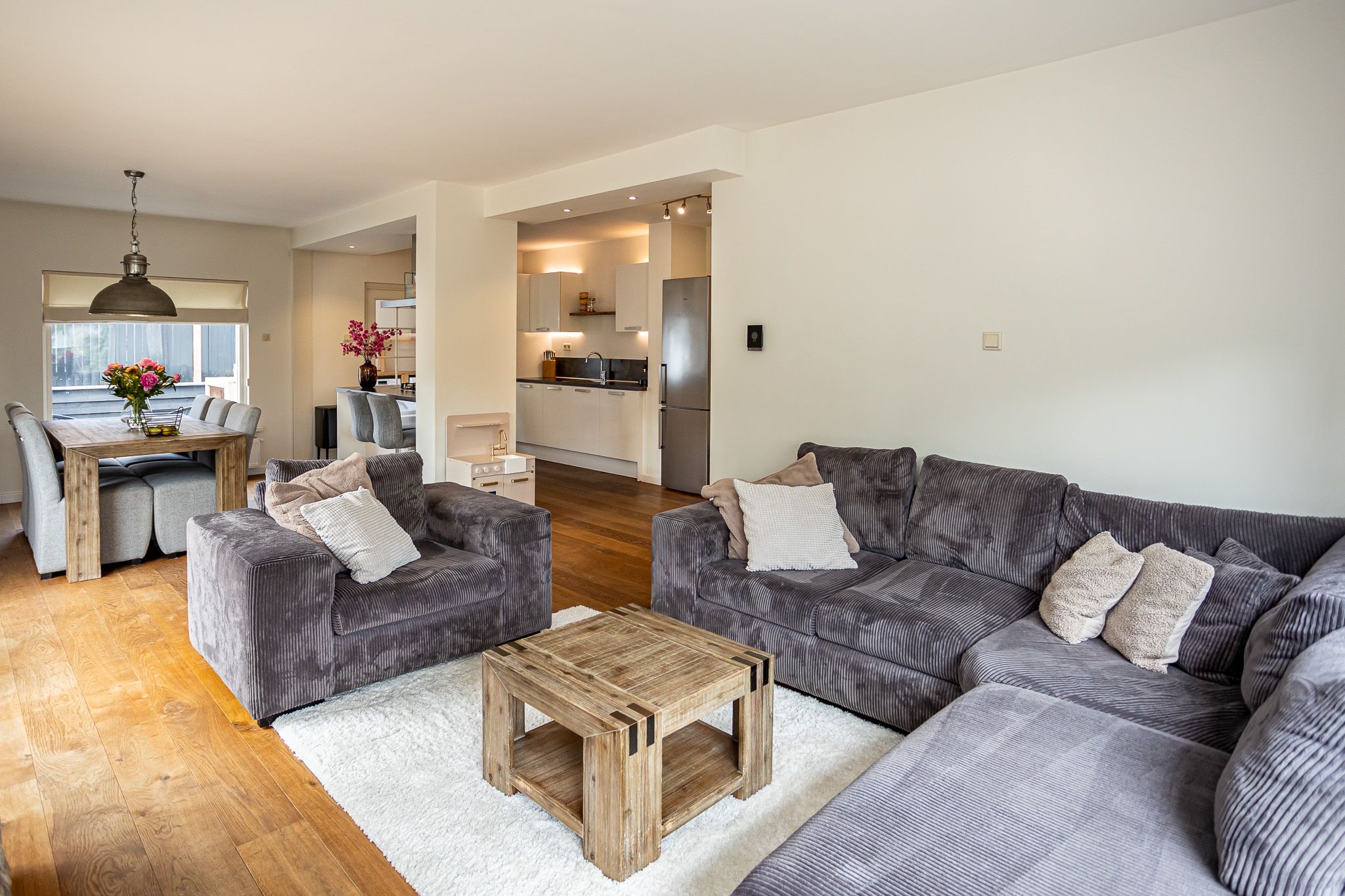 Photo 9 of Goudenregenstraat 3