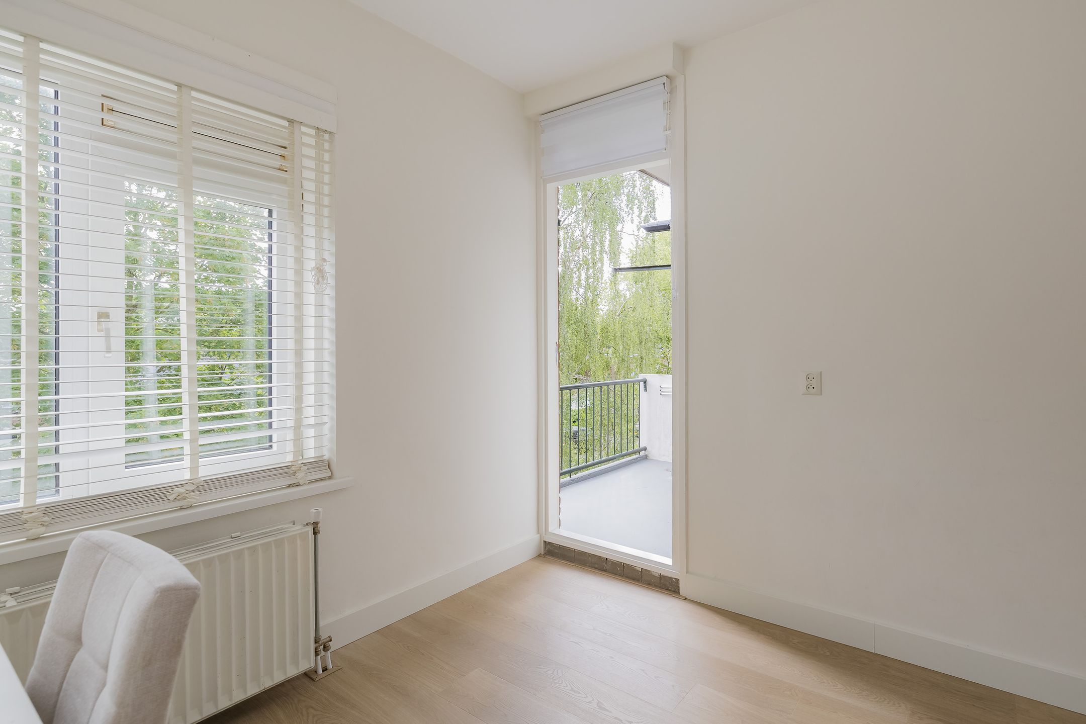 Photo 15 of Ambonstraat 66