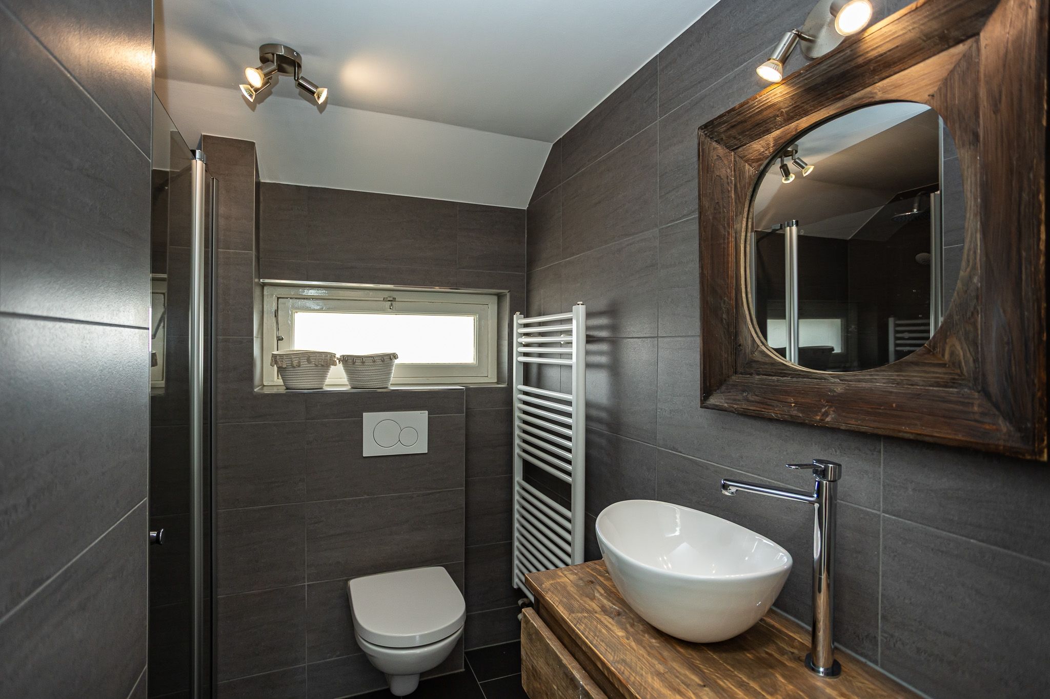 Photo 27 of Goudenregenstraat 3