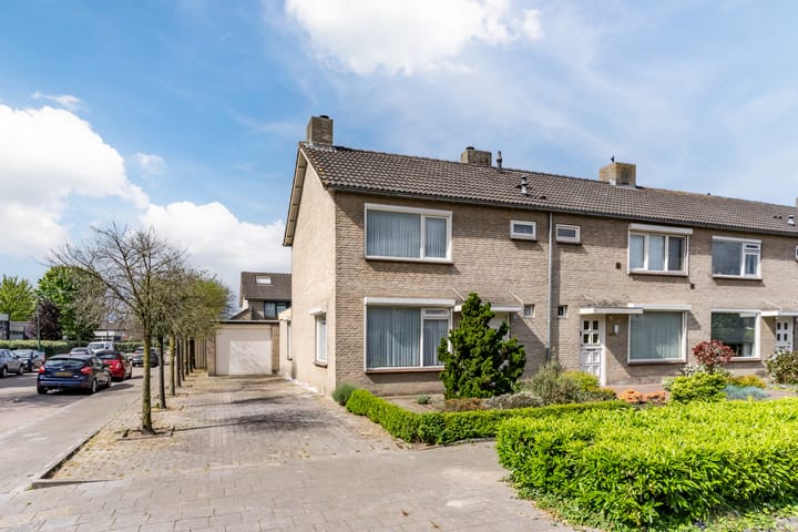 Foto 1 van Hoolstraat 32