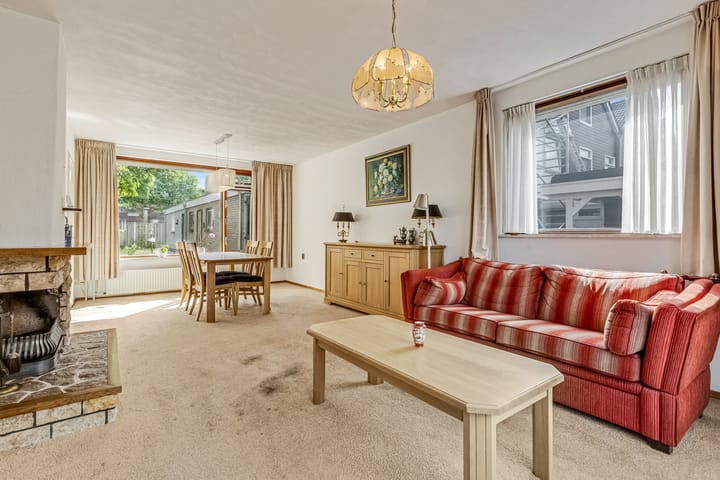 Foto 2 van Hertespoor 22