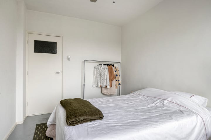 Photo 18 of Johan Wagenaarstraat 20-D